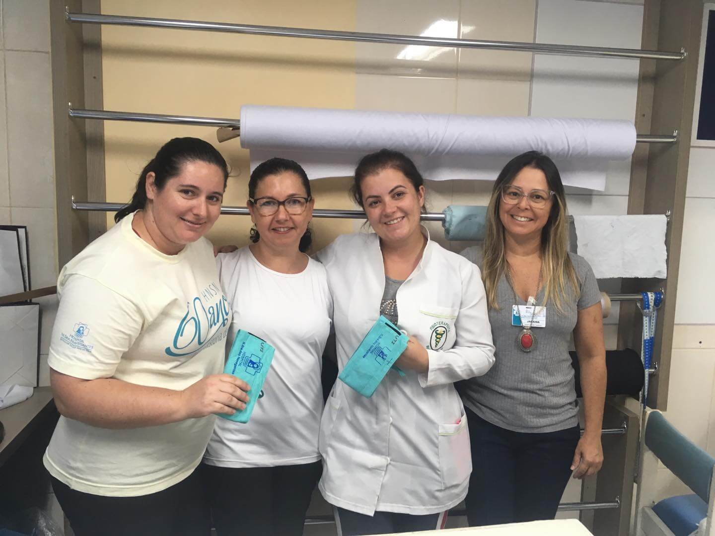 Costureiras criam equipamento de reabilitação para pacientes da UTI em ...